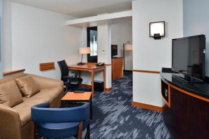 Fairfield Inn & Suites Santa Cruz - Capitola - image 8