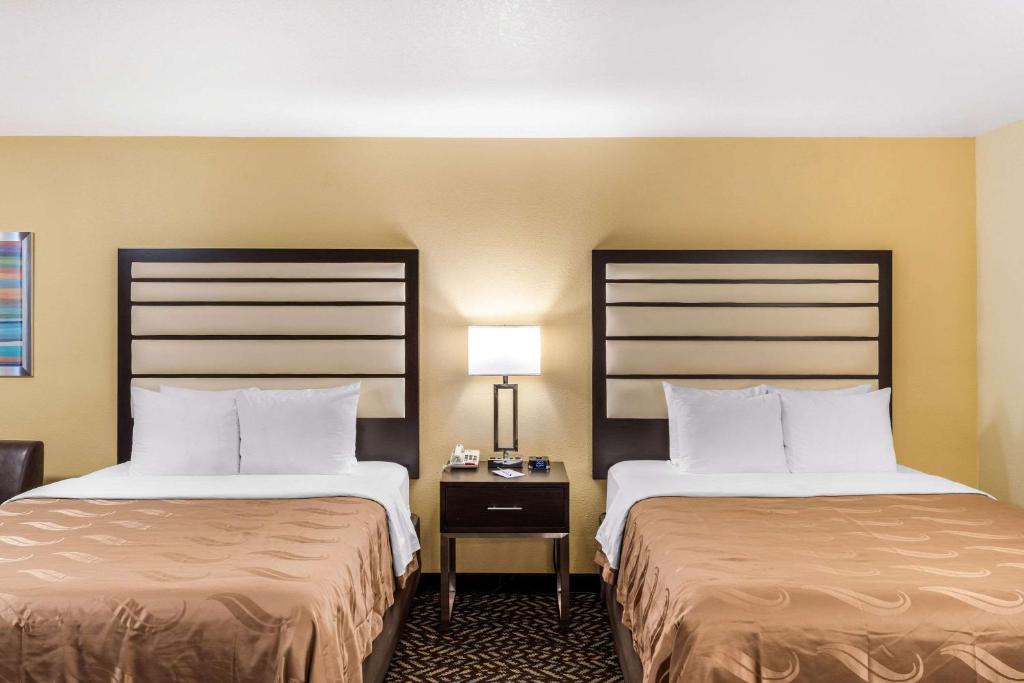 Quality Inn & Suites Capitola - image 3