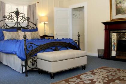 Monarch Cove Inn - image 11