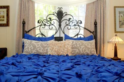 Monarch Cove Inn - image 2