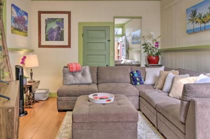 Big Island Home Mins to Ocean and Kona Coffee! - image 10
