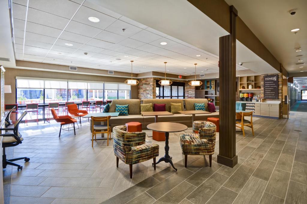 Home2 Suites By Hilton Carbondale - image 7