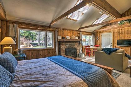 Redstone Condo with Deck Right on the River! - image 10