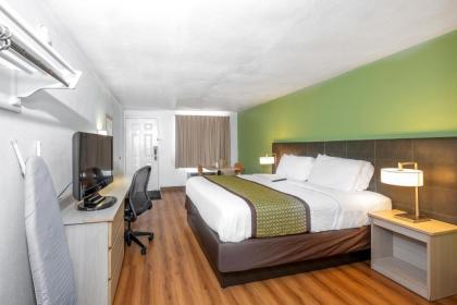 American Inn - image 11