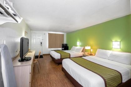 American Inn - image 6