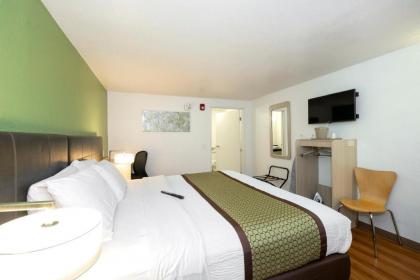 American Inn - image 9