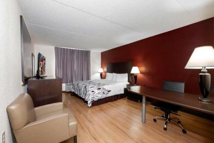 Red Roof Inn Carlisle - image 5
