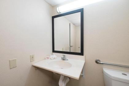 Red Roof Inn Carlisle - image 7