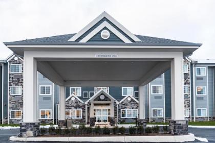 Microtel Inn & Suites by Wyndham Carlisle - image 12