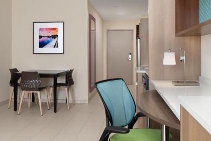 Home2 Suites By Hilton Carlsbad New Mexico - image 6