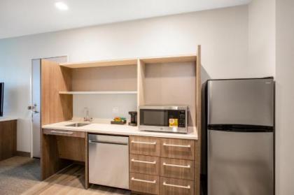 Home2 Suites By Hilton Carlsbad Ca - image 3