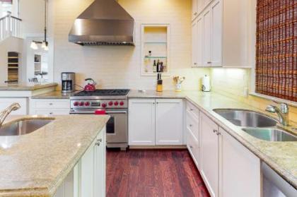 155 Sycamore Ave - image 3