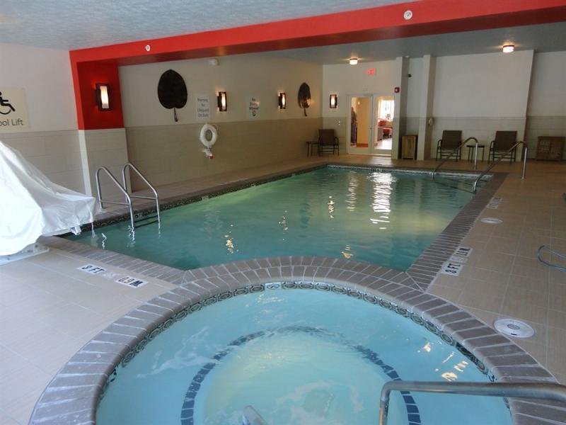 Holiday Inn Express & Suites Indianapolis North - Carmel an IHG Hotel - image 3