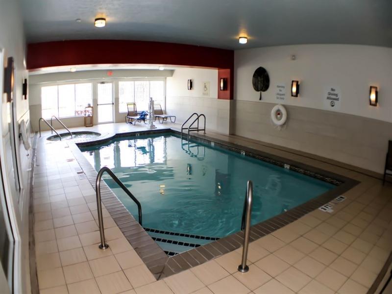 Holiday Inn Express & Suites Indianapolis North - Carmel an IHG Hotel - image 4