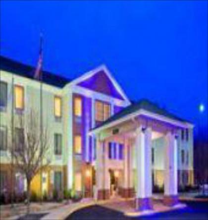 Holiday Inn Express Hotel and Suites Carneys Point Nj Trnpk Exit 1