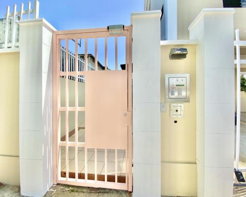 Ocean Park 8th floor Studio BALCONY OCEAN AND CITY VIEW PARKING - main image