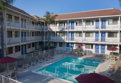 Motel 6-Carpinteria CA - Santa Barbara - North - image 3