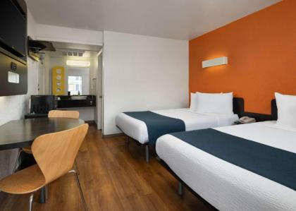 Motel 6-Carpinteria CA - Santa Barbara - North - image 5