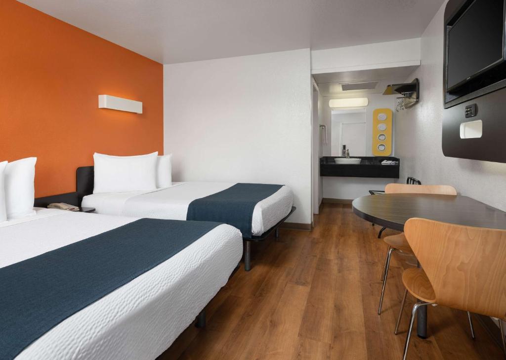 Motel 6-Carpinteria CA - Santa Barbara - North - image 6