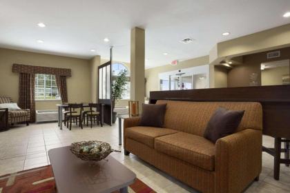 Microtel Inn and Suites Carrollton - image 11