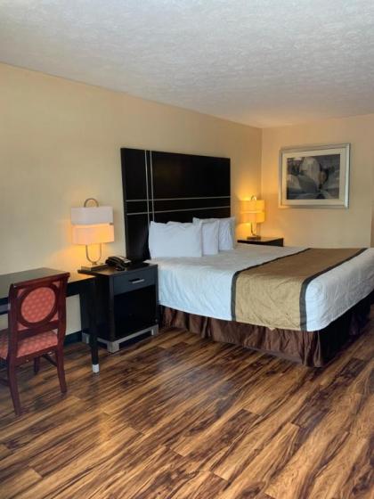 Country Hearth Inn & Suites Cartersville - image 3