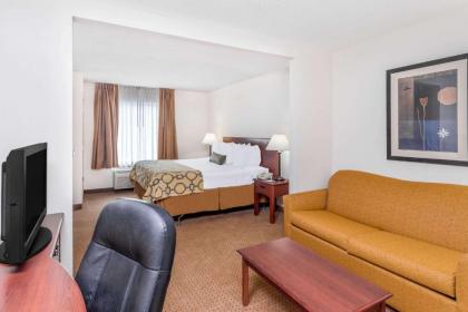 Baymont by Wyndham Cartersville - image 15
