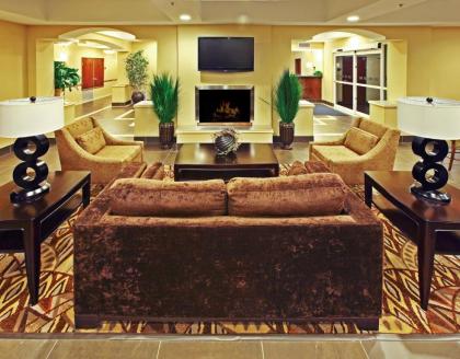 Holiday Inn Express Hotel & Suites Carthage an IHG Hotel - image 18