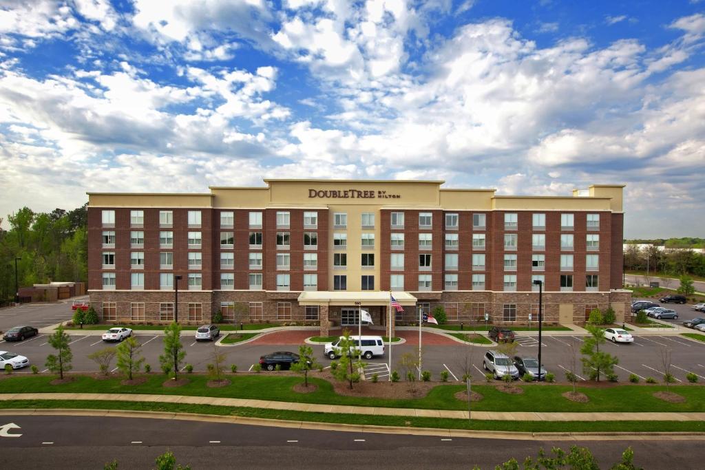 DoubleTree by Hilton Raleigh-Cary - image 5