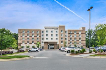 Fairfield Inn  Suites by marriott Raleigh Cary