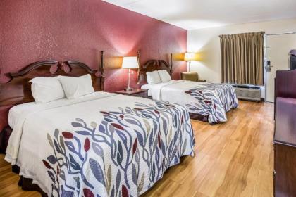 Red Roof Inn Caryville - image 8