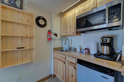 Green Mountain Falls Lodge - image 11