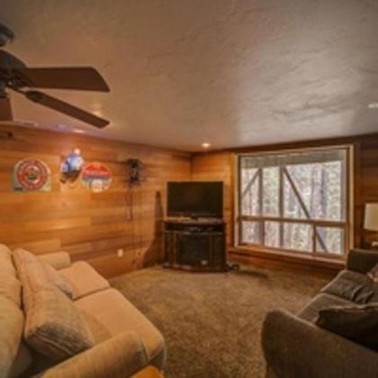 Cascade Log Cabin by Casago McCall - Donerightmanagement - image 11