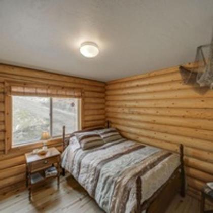 Cascade Log Cabin by Casago McCall - Donerightmanagement - image 15