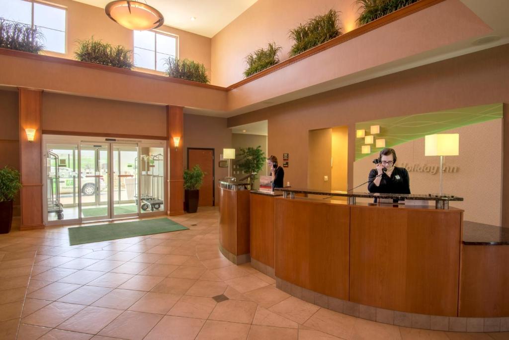 Holiday Inn Casper East-Medical Center an IHG Hotel - image 2