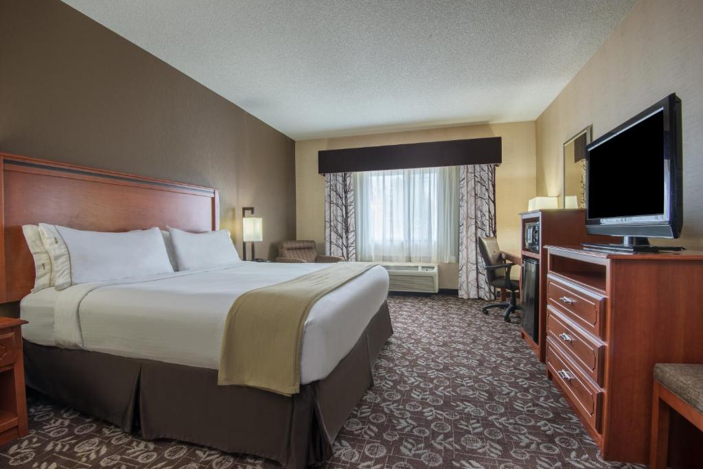 Holiday Inn Express Casper I-25 an IHG Hotel - image 6