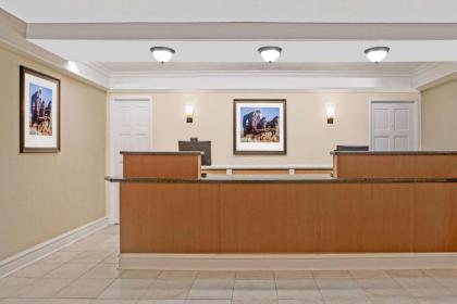 Days Inn by Wyndham Casper - image 5