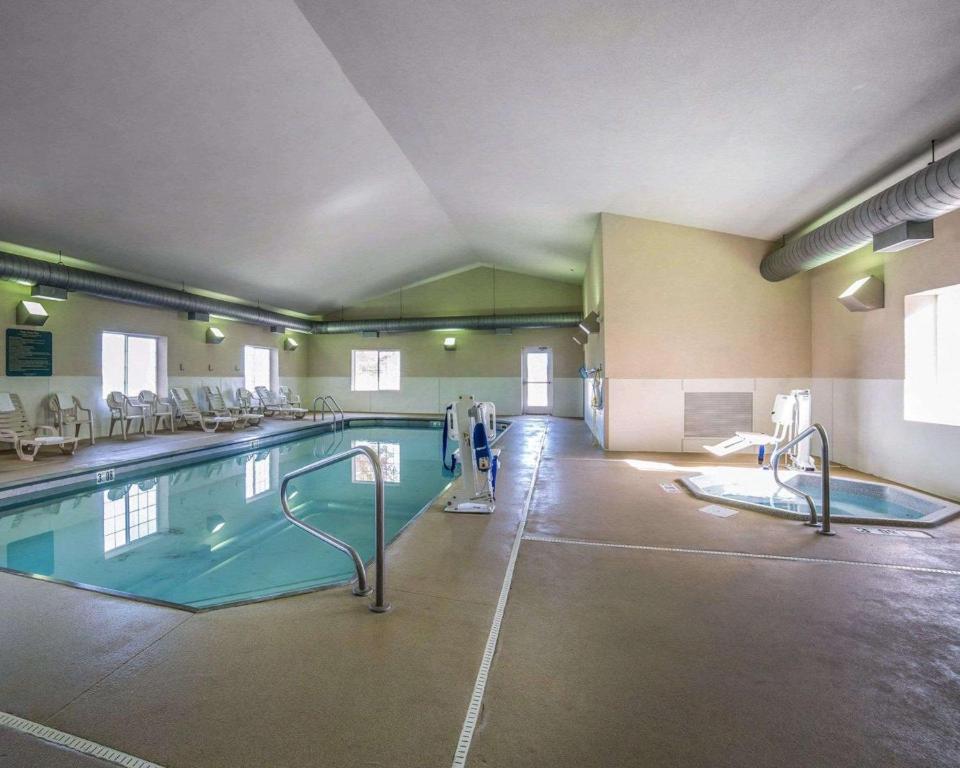MainStay Suites Casper - image 3