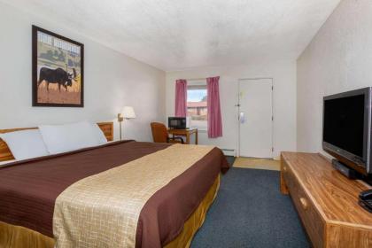 Travelodge by Wyndham Casper - image 10