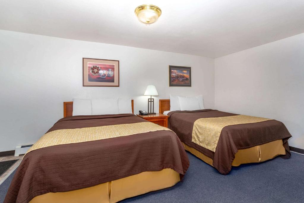Travelodge by Wyndham Casper - image 3