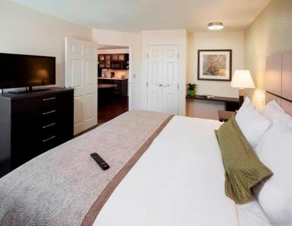 Candlewood Suites Casper an IHG Hotel - image 2