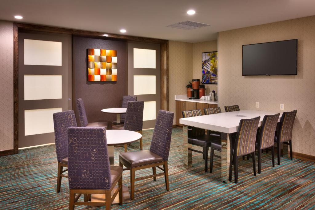 Residence Inn by Marriott Casper - image 5