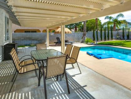 Sunny Destination - image 13