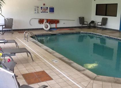Ramada Hotel Ashland-Catlettsburg - image 10