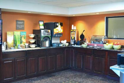 Quality Inn near Baltimore - image 2
