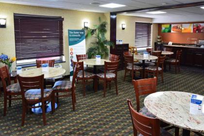 Quality Inn near Baltimore - image 6