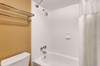 Ramada by Wyndham Baltimore West - image 2