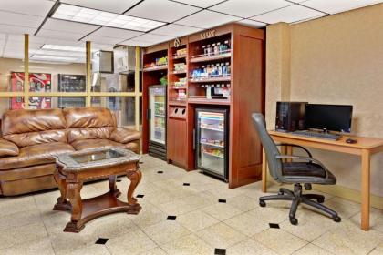 Ramada by Wyndham Baltimore West - image 8