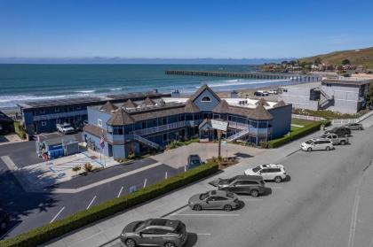 Shoreline Inn...on the beach Cayucos California