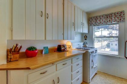The Saltbox - image 13