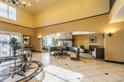 Comfort Inn and Suites Cedar City - image 9